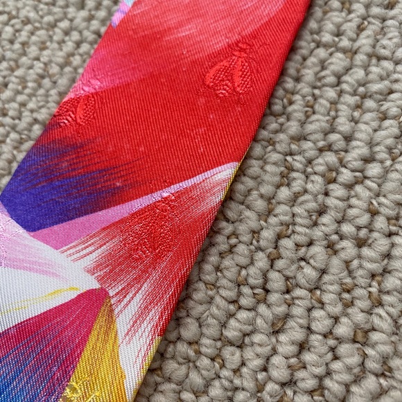 Hermes Marble Silk Twilly - Picture 6 of 7